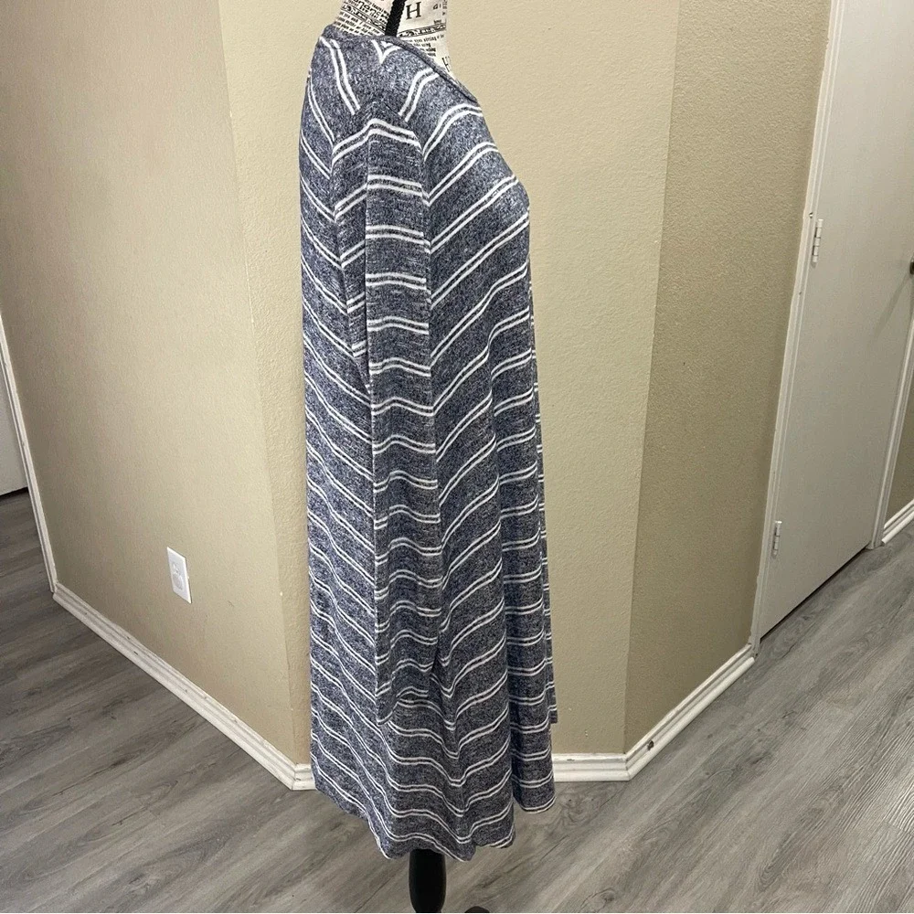 Lou &‎ Grey Navy and White Striped Top